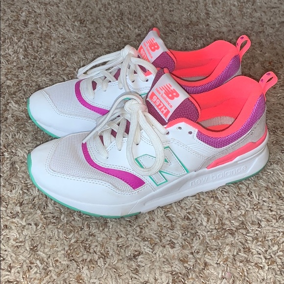 new balance 997h white purple